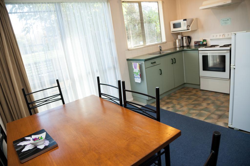 South Park Motel Masterton Εξωτερικό φωτογραφία
