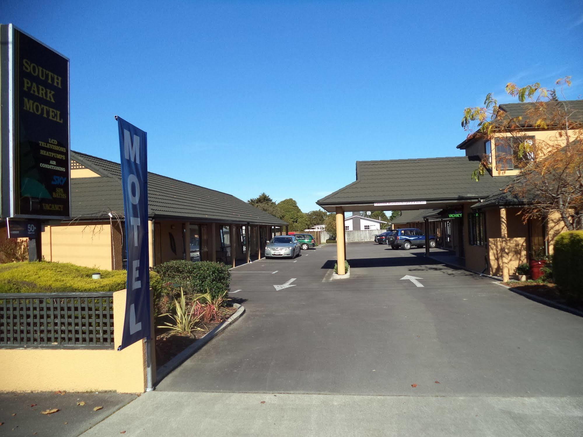 South Park Motel Masterton Εξωτερικό φωτογραφία